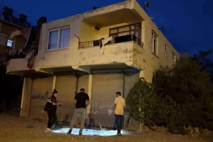 Balkondan Düşen Bebek Hayatını Kaybetti