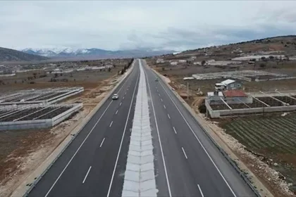 Milletvekili Atay Uslu, Elmalı-Finike kara yolu çalışmaları hakkında bilgi aldı
