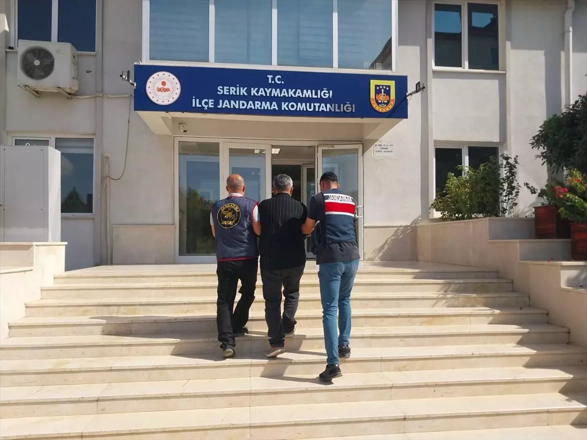 16 Farklı Suçtan 48 Yıl Hapis Cezası Olan Firari Hükümlü Yakalandı