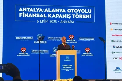 Bakan Uraloğlu: Antalya-Alanya Otoyolu modern mühendisliğin örneklerinden biri olacak