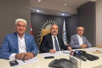 Batı Akdeniz İhracatında 9 Ayda 2 Milyar Dolar Barajı Aşıldı