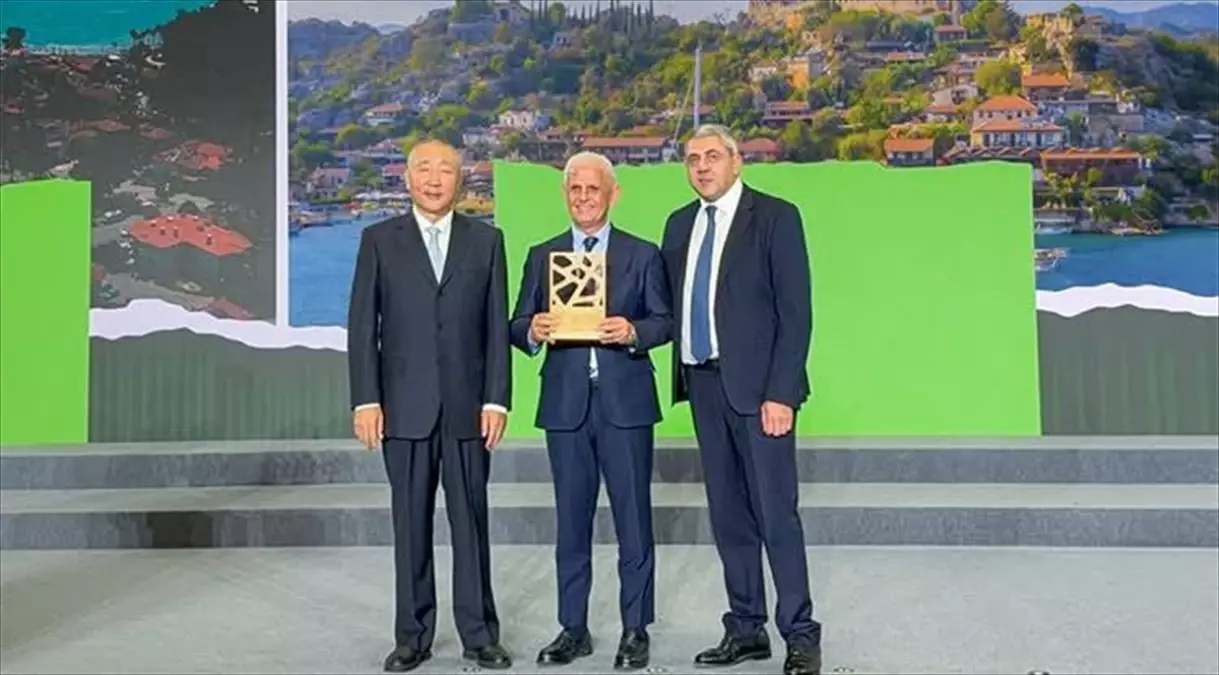 Kale Üçağız Köyü, En İyi Turizm Köyü 2025 Ödülünü Kazandı