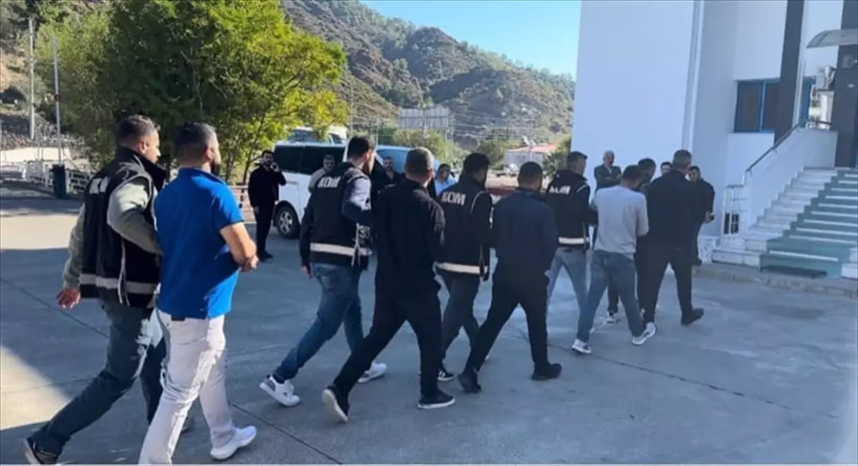 Muğla Merkezli Tefecilik Operasyonunda 5 Şüpheli Tutuklandı