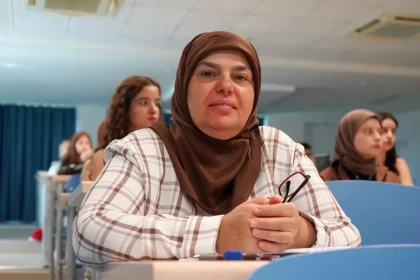 Pandemi Döneminde Eğitim Hayalini Gerçekleştiren Anne