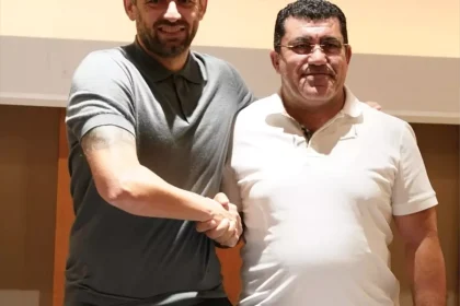 Zecorner Kayserispor, Radomir Djalovic ile Anlaştı
