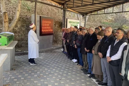 17 Yaşındaki Şükran Ela Özseven