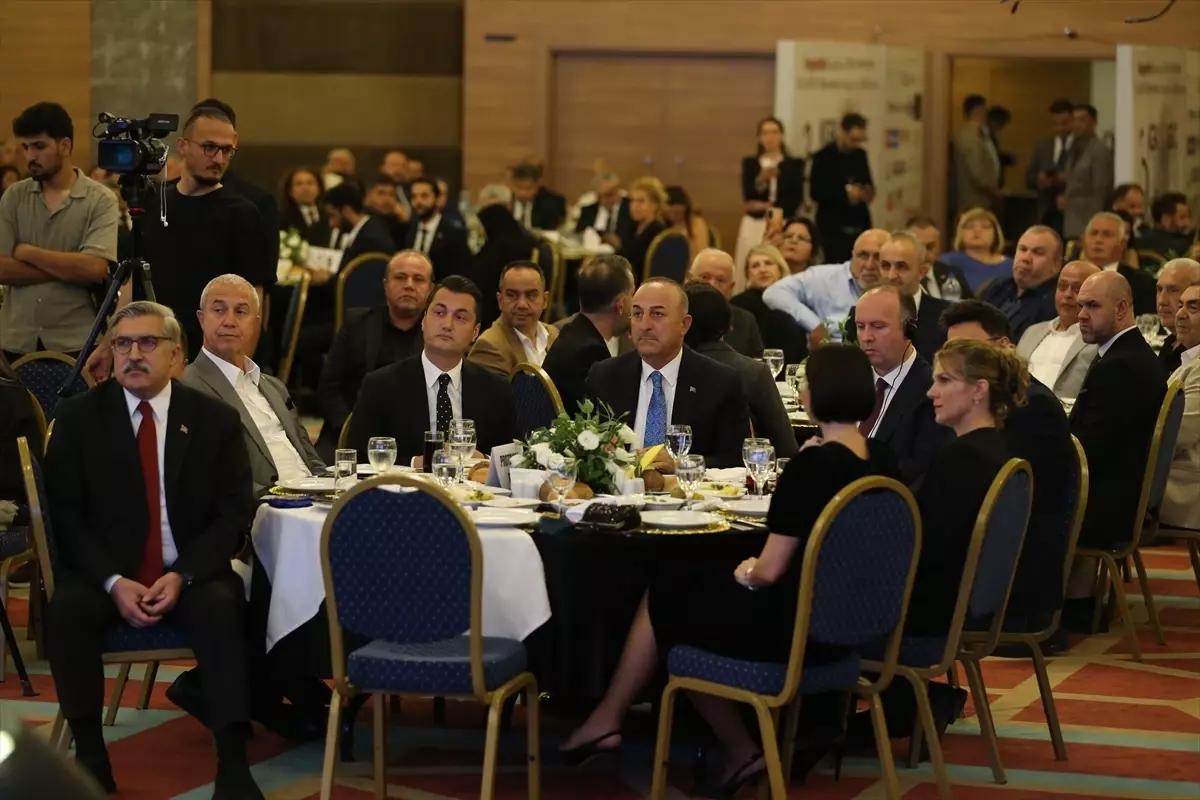 5. Küresel Başarı Ödülleri ve İsmail Gaspıralı Onur Ödülleri Sahiplerini Buldu