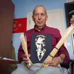 Emekli Emniyet Müdürü Ömer Güneş, 65 Yıldır Çavdar Sapıyla Sanat Yapıyor