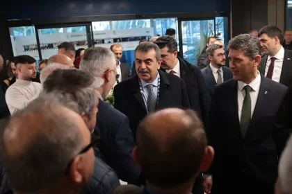 Bakan Tekin: Yolsuzluk ve Rüşvetin Ayyuka Çıktığı Bir Dönem Yaşıyoruz