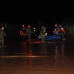 Sağanak yağış afet getirdi! Mahsur kalanlar botla kurtarıldı