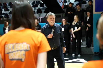 Voleybolun geleceği Antalya