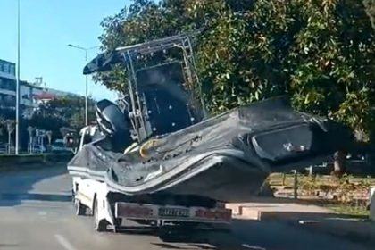 14 kaçak göçmenin öldüğü bot kıyıya çıkarılıp yediemin deposuna konuldu