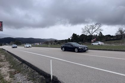 Antalya-Konya kara yolunda bayram yoğunluğu