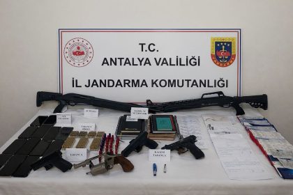 Antalya merkezli 3 ilde