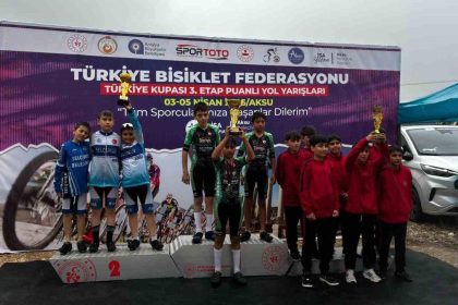 Akhisarlı bisikletçiler Türkiye Kupası