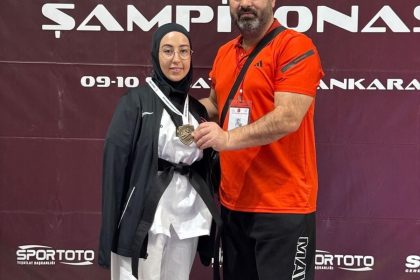 Kayserili sporcular para tekvandoda altın ve bronz madalya kazandı