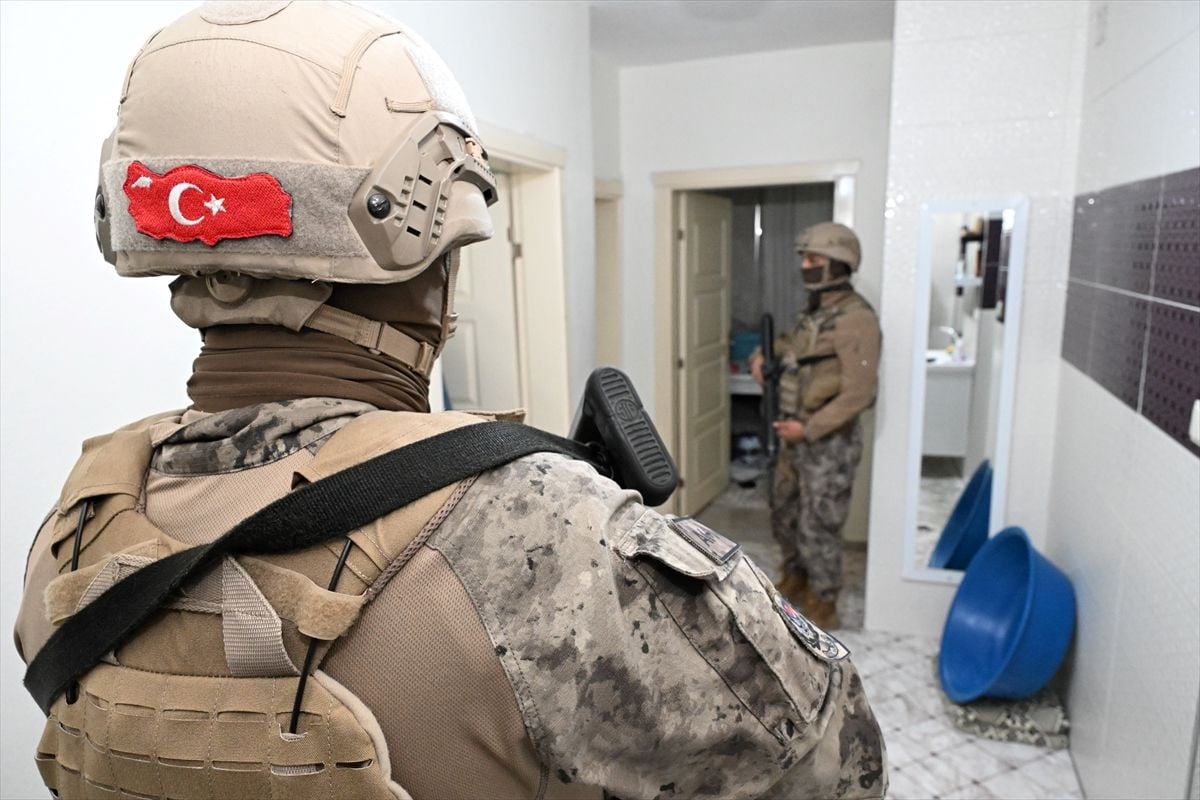 Mersin merkezli 3 ilde yasa dışı bahis operasyonunda 19 zanlı tutuklandı