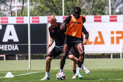 Samsunspor, Corendon Alanyaspor maçının hazırlıklarını tamamlayarak Antalya