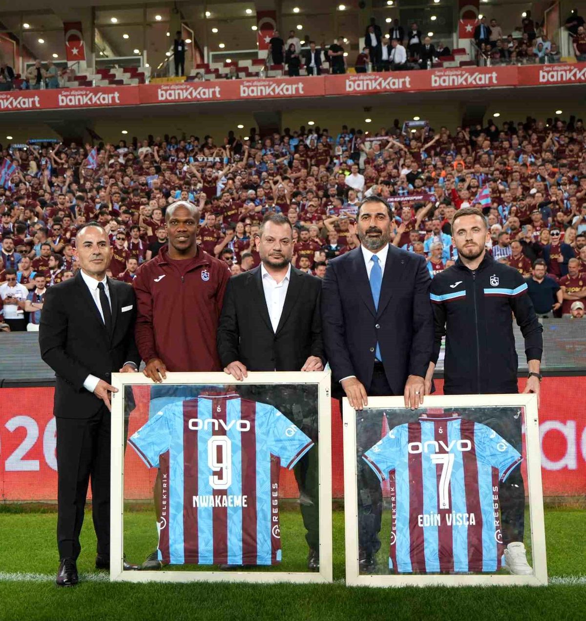 Trabzonspor, Nwakaeme ve Edin Visca