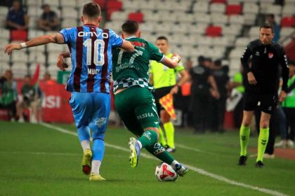 Ziraat Türkiye Kupası: Trabzonspor: 1 Konyaspor 0 (İlk yarı)