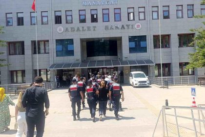 Karnından vurulmuş halde bulunan adamın cinayete kurban gittiği belirlendi