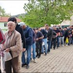 Kaş ilçesinde mahalleli bayram geleneğini yaşatıyor