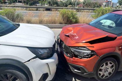 Kaza yapan kadın sürücü hem ehliyetsiz, hem de 2.79 promil alkollü çıktı
