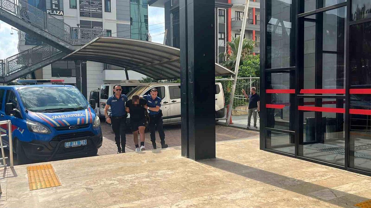 Devlete ve polise hakaret eden yabancı uyruklu şüpheli adliyeye sevk edildi