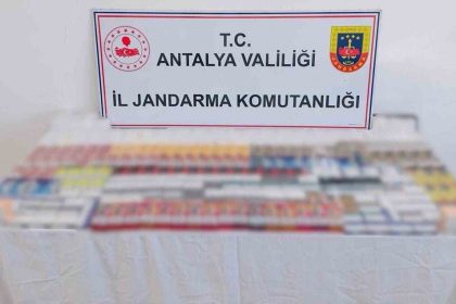 Kemer’de çok sayıda kaçak ürün ele geçirildi