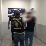 Antalya’da 2 buçuk milyon liralık nitelikli dolandırıcılık operasyonu: 4 gözaltı