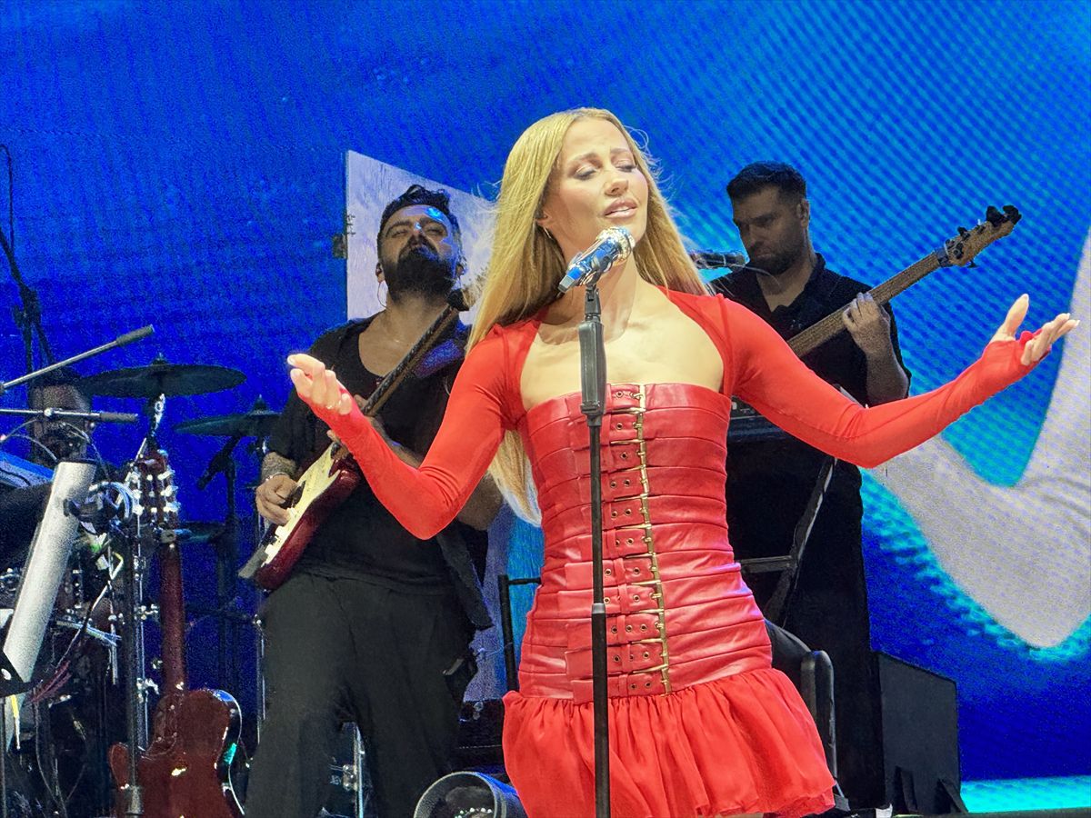 Derya Uluğ