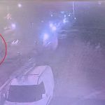 Manavgat’ta önce kamyona ardından site duvarına çarptı: 1’i çocuk 4 yaralı