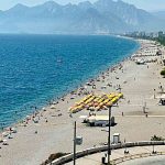 Antalya sahillerinde okul öncesi yoğunluğu