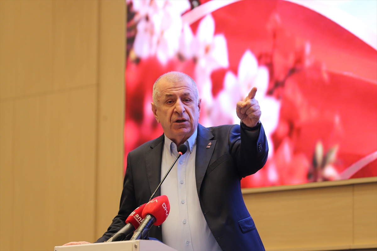 Zafer Partisi Genel Başkanı Özdağ, Antalya